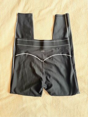 YPB Black PETITE High-Rise Performance Leggings with White Piping